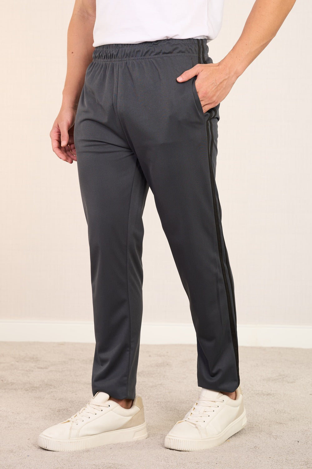 CALÇA MOLETOM COM CONTRASTE NA LATERAL-0300577
