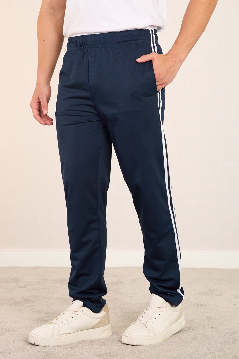 CALÇA MOLETOM COM CONTRASTE NA LATERAL-0300577