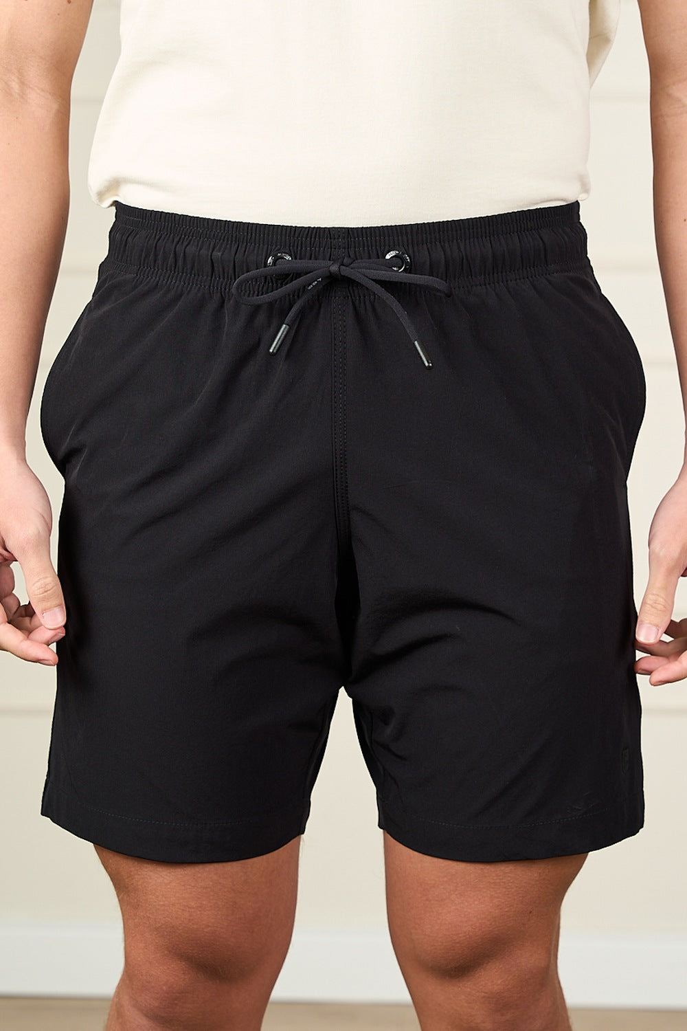 SHORT POLIAMIDA TECH-3700646
