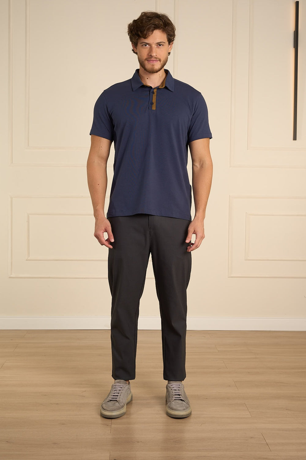 POLO CONTRASTE NA TAPETA - 7701034