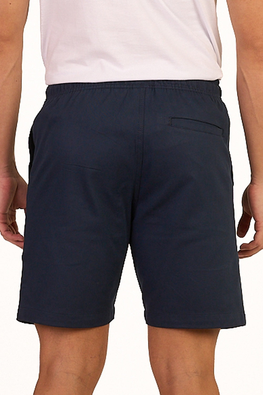 SHORT EM SARJA COM BORDADO