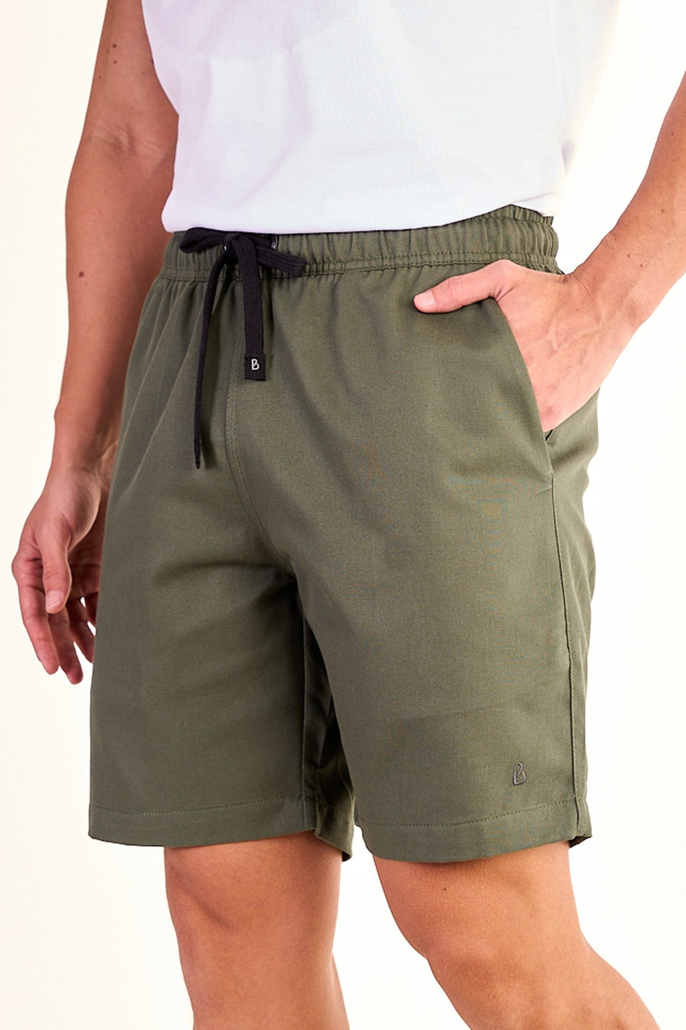 SHORT EM LINHO COM VISCOSE