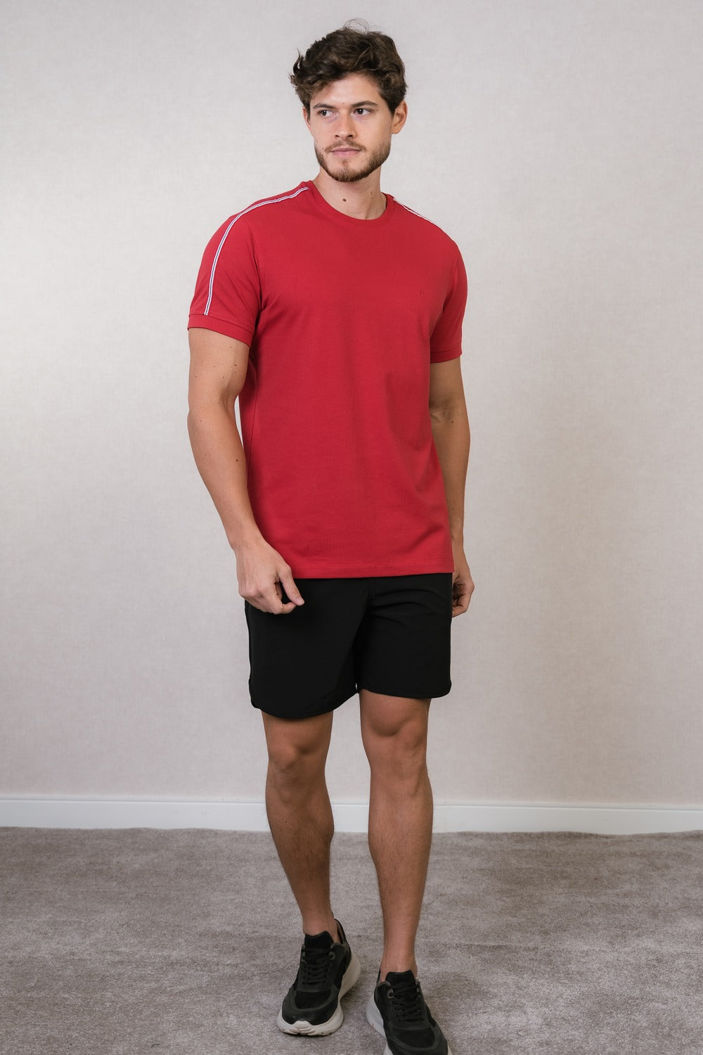 CAMISETA EM COTTON COM CADARÇO