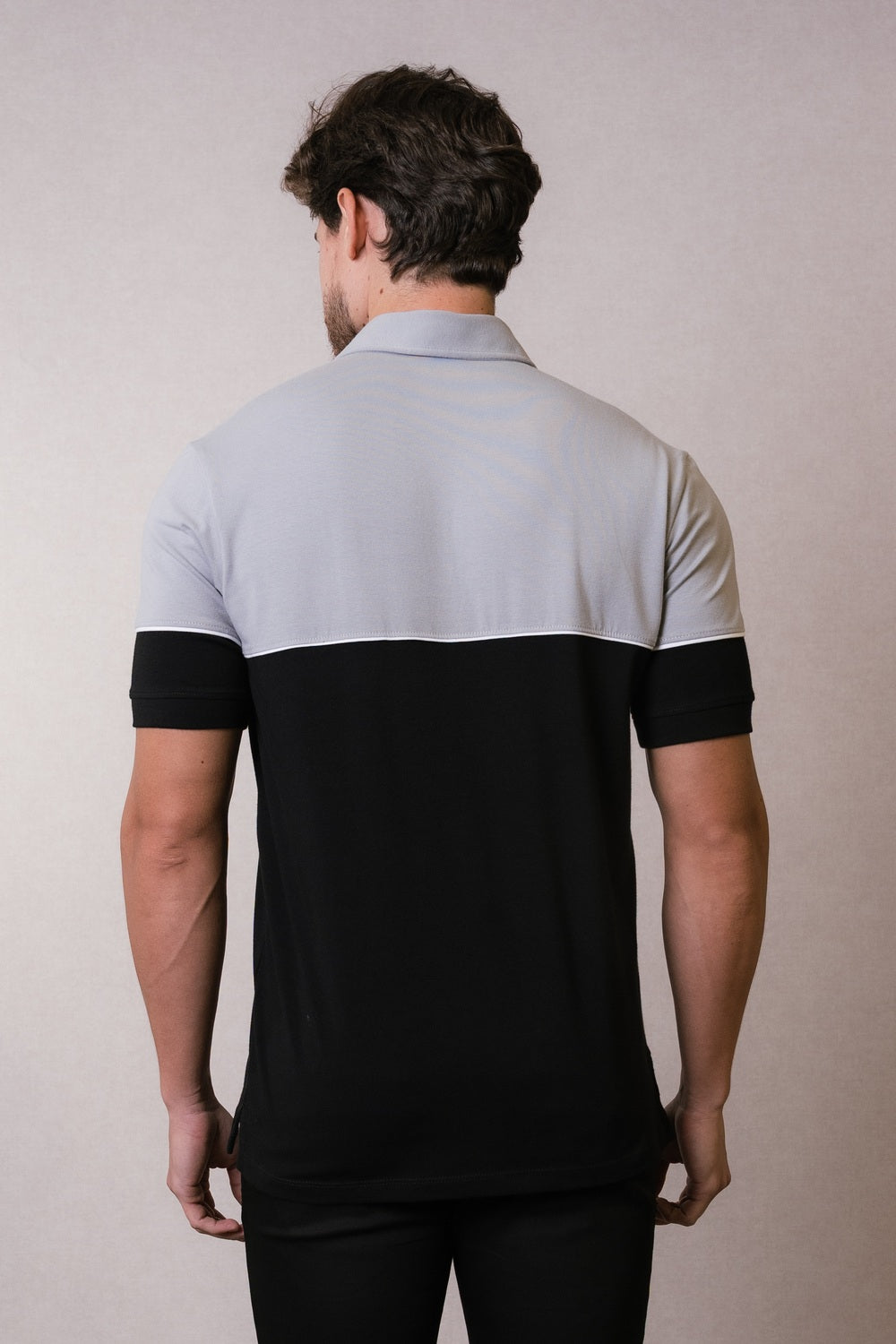POLO EM COTTON COM RECORTE