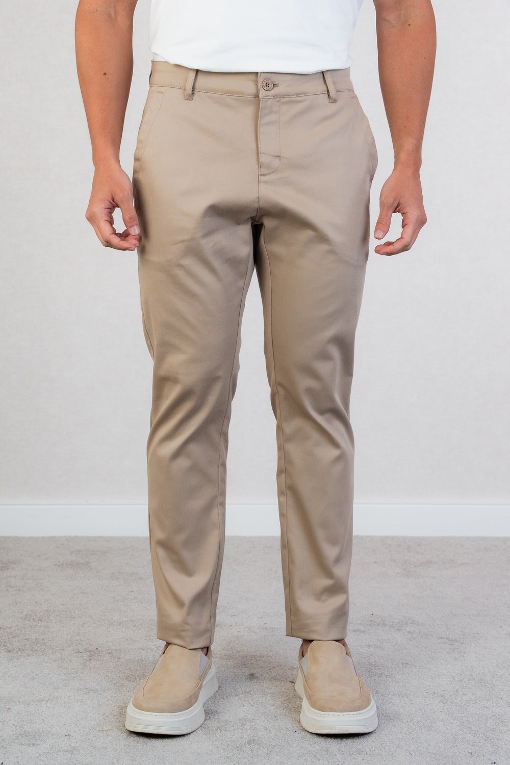 CALÇA CHINO COM ELASTANO