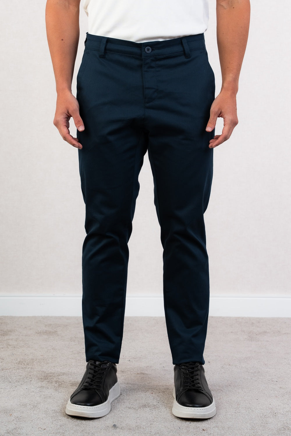 CALÇA CHINO COM ELASTANO