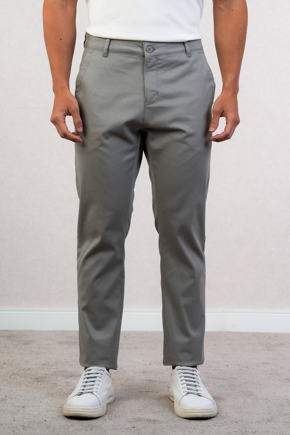 CALÇA CHINO COM ELASTANO