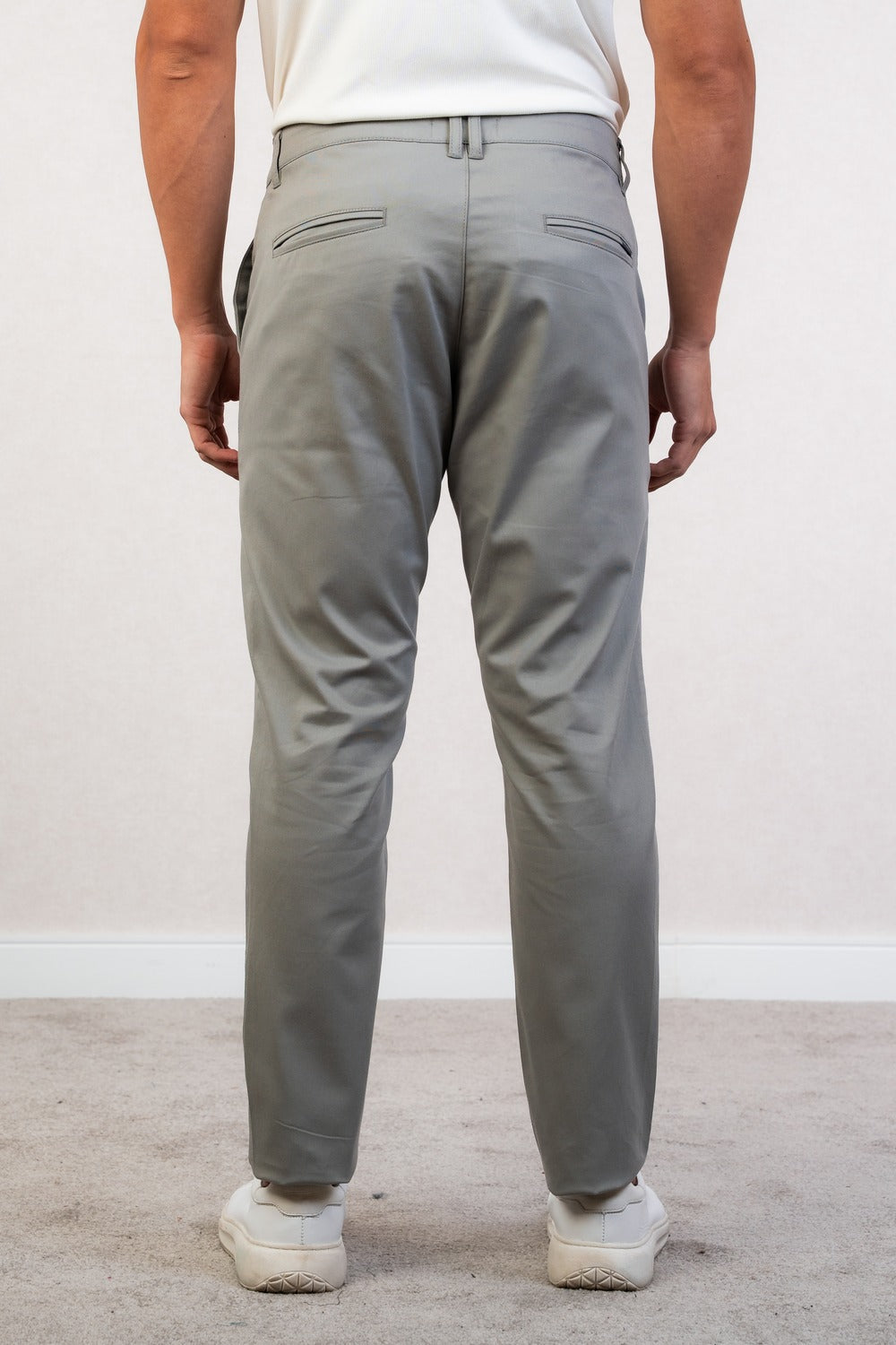 CALÇA CHINO COM ELASTANO
