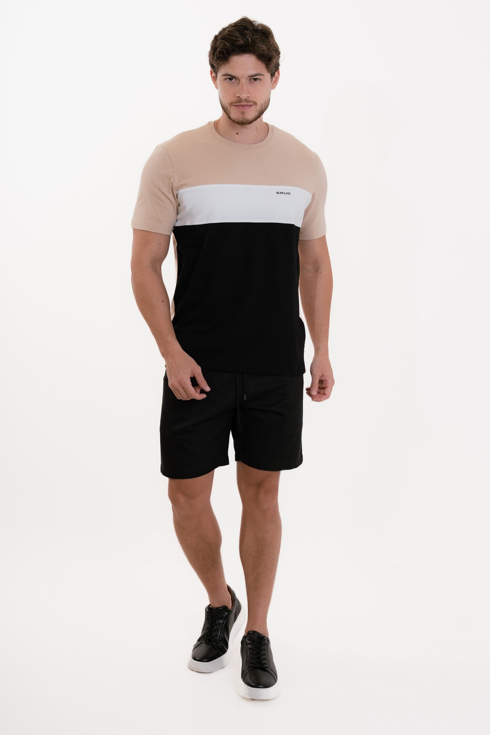 CAMISETA EM COTTON RECORTADA-2301972