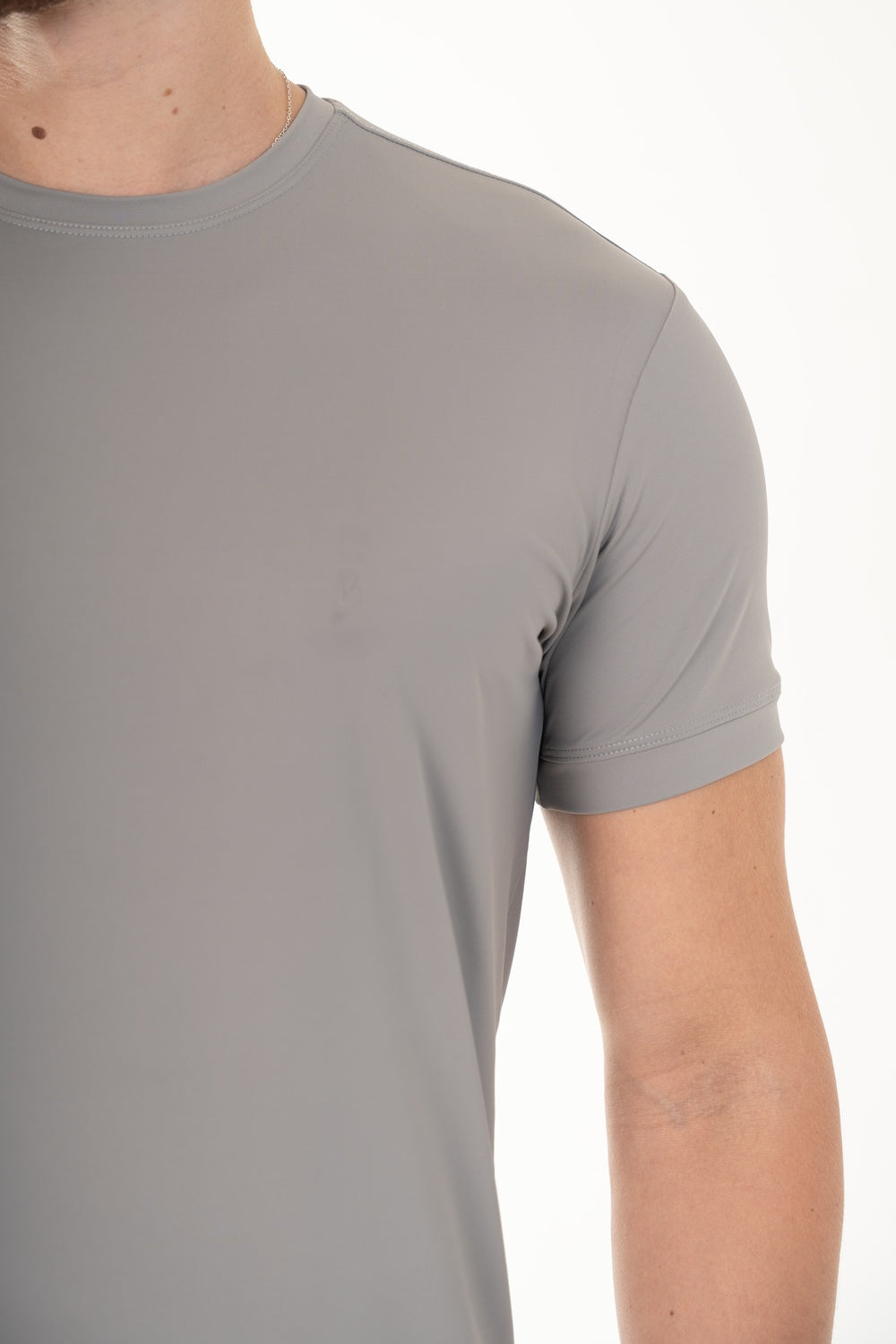 CAMISETA EM POLIAMIDA