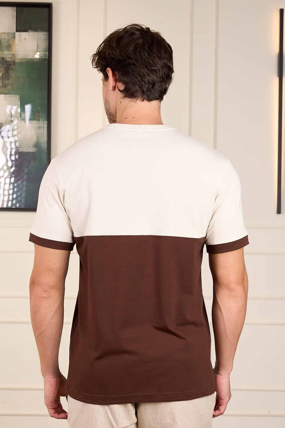 CAMISETA EM COTTON COM RECORTE-2301899
