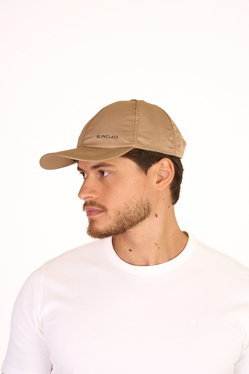 BONE EM TACTEL COM SILK BLINCLASS