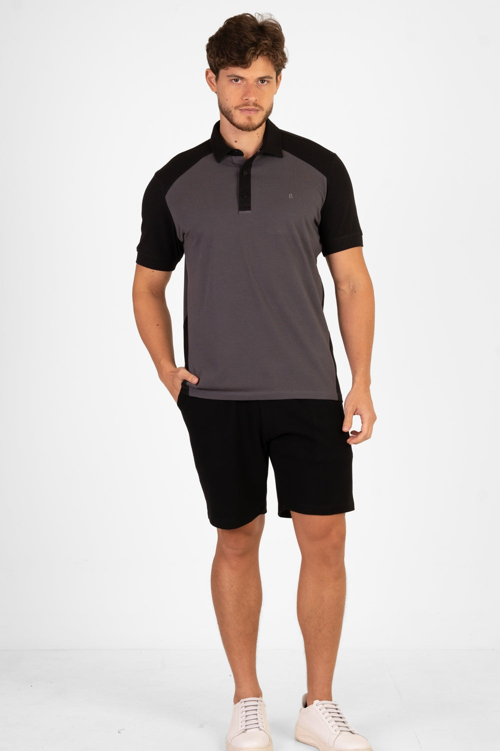 POLO EM COTTON COM RECORTE