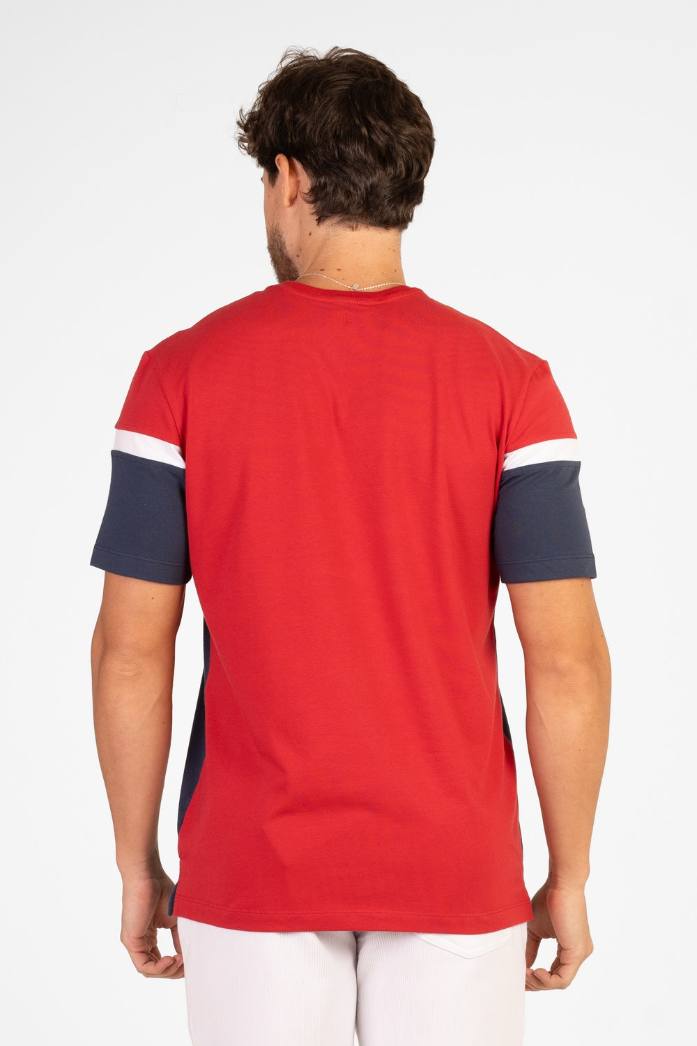 CAMISETA TRICOLOR EM COTTON COM RECORTE