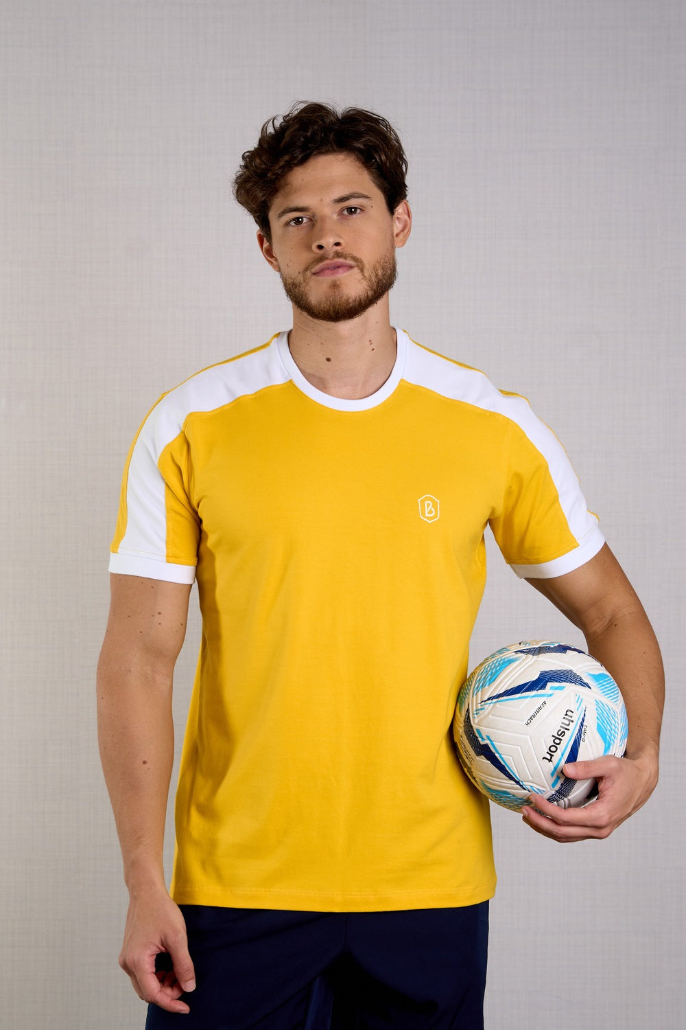 CAMISETA EM COTTON COM RECORTE-2301816